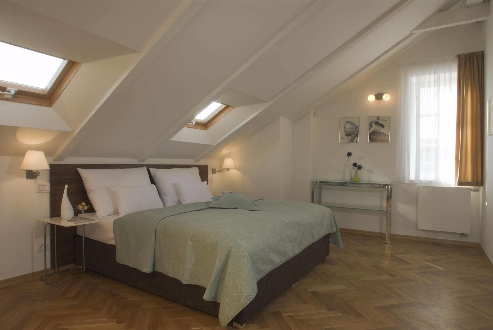 Residence Karlova Prague Exterior photo